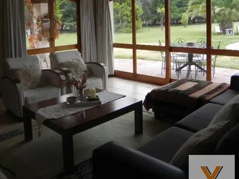 Casa en Venta con 4 cocheras