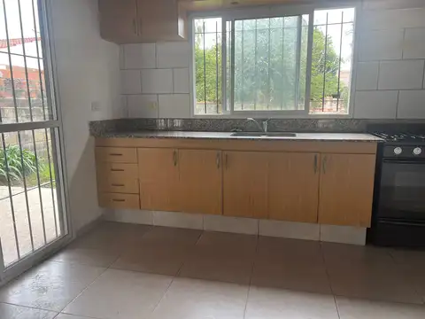 Casa en Alquiler de 2 dormitorios