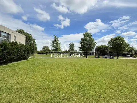 Terreno en Venta en Ayres Plaza, USD 210.000