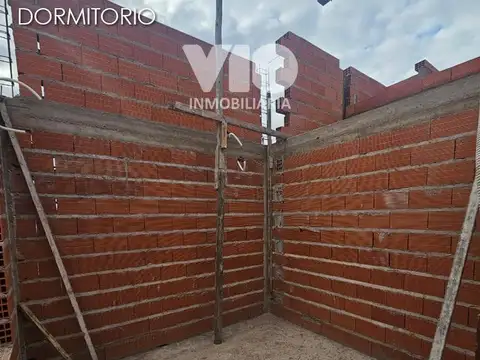 Casa 5 ambientes con 2 baños