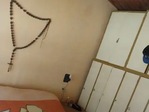 Casa de 3 ambientes, cerca de Laguna.-