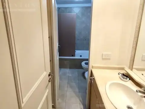Departamento en Alquiler con 1 cocheras