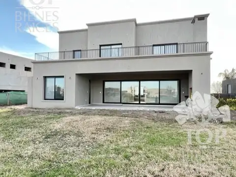 Casa en Venta en El Canton, USD 410.000