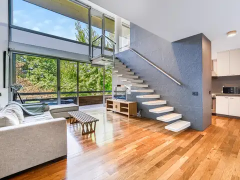 Depto. en Venta, en Duplex de 88 m2 totales, La Lucila, amenities