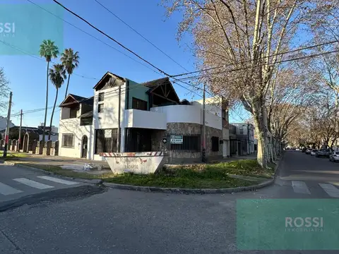 Casa en Venta en Garibaldi y Sarmiento