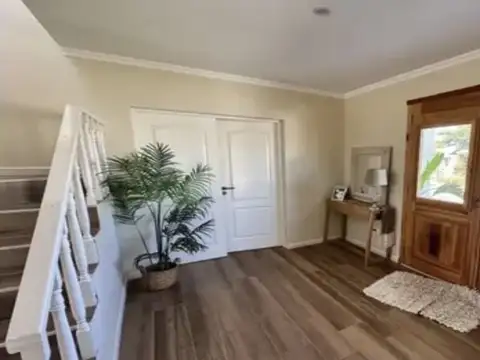 Casa en Venta en Pilar del Este - San Ramon, USD 208.000