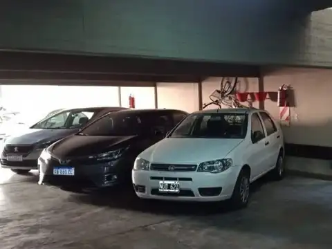 Rio De Janeiro 300, Piso PB