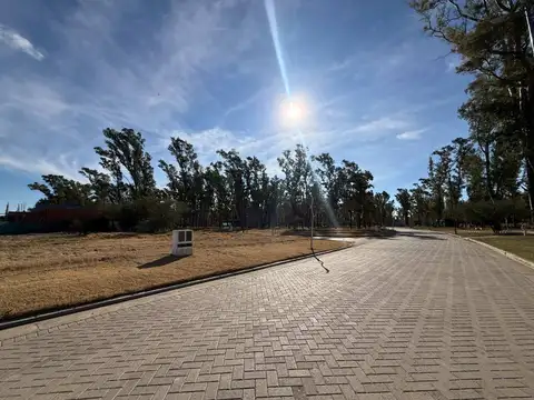 Terreno en Venta en Villa Rumipal, USD 18.000