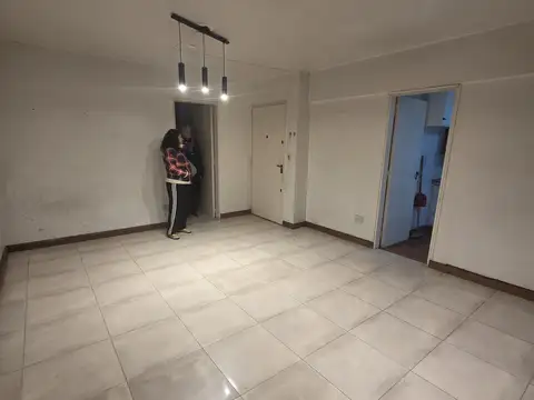 Departamento en Alquiler en Centro / Microcentro, $ 650.000