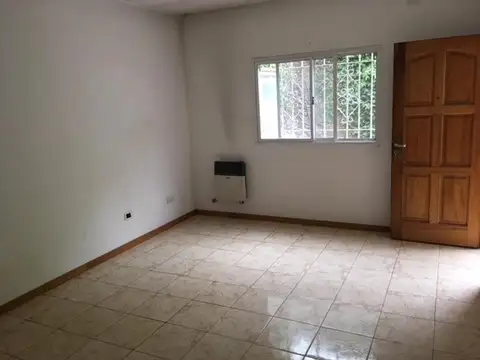 Casa en Alquiler en Zárate, $ 700.000