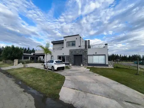 Casa en Venta en Horizontes al Sur, USD 279.000