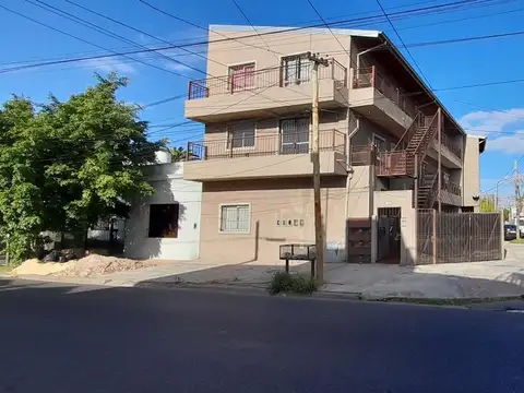 M. T. De Alvear 1990 , Piso 1