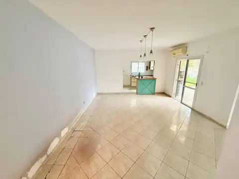 Casa en Venta en La Lonja, USD 115.000