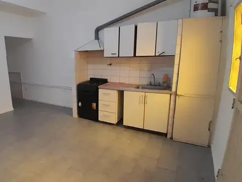 Depto Tipo Casa en Alquiler de 2 ambientes