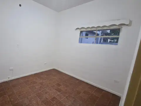 Depto Tipo Casa 2 ambientes con 1 baño