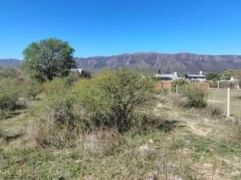Terreno en Venta en Cosquin, USD 10.000