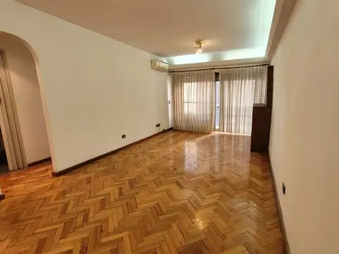 VENTA DEPARTAMENTO 3 AMBIENTE. Mons. PIAGGIO 100 5to Piso. CENTRO DE AVELLANEDA.