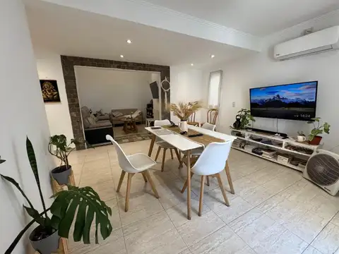 Depto Tipo Casa en Venta de 1 dormitorio