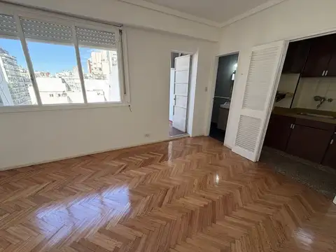 San Luis 2800, Piso 9