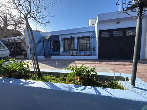 VENTA DE CASA, LUZURIAGA MAIPU, 3 DORMITORIOS