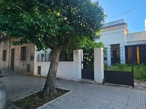 VENTA CASA A REFACCIONAR EN MATADEROS LOTE PROPIO