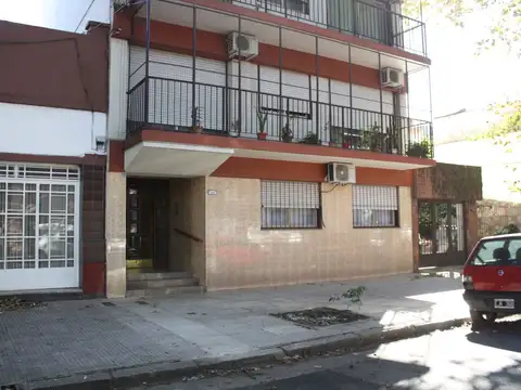Hermoso  3 ambientes semipiso Muy luminoso