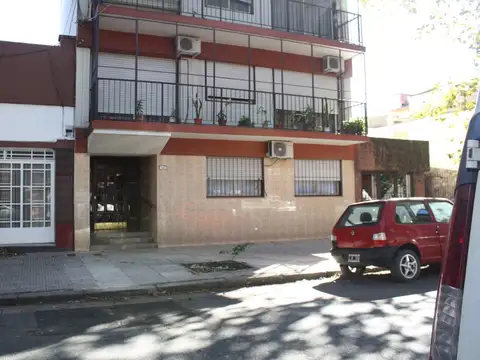 Pedro Lozano 3500