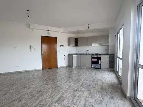 Departamento en Alquiler en Parque Patricios, $ 600.000
