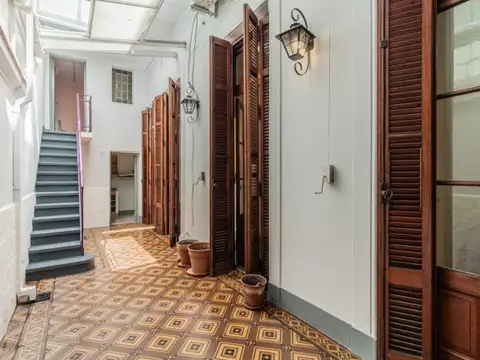 Venta departamento 3 ambientes mas estudio y patio