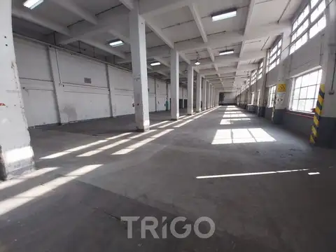 Depósito en alquiler en La Tablada La Matanza