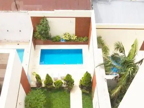 BARRIO NORTE: Alquiler temporario Departamento de 2 ambientes en edificio con amenities