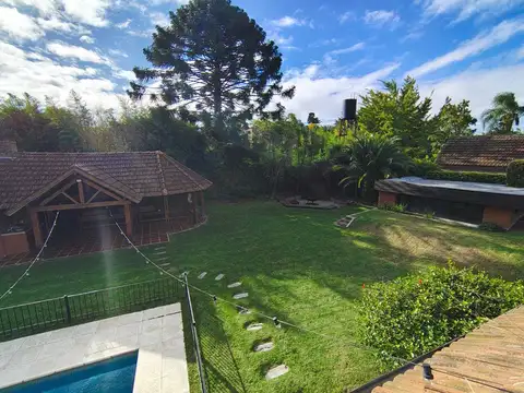 Casa en Venta en La Horqueta, USD 1.200.000