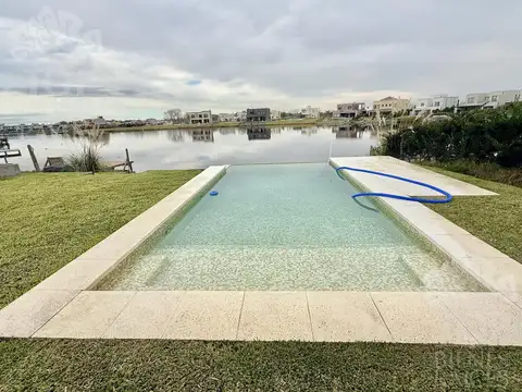Casa en venta en Santa Ana - Villanueva