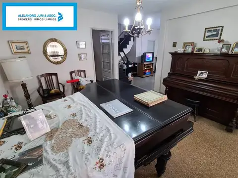 Depto Tipo Casa en Venta en Abasto, USD 135.000