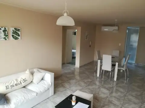 DEPARTAMENTO EN ALQUILER BARRIO BOMBAL GODOY CRUZ