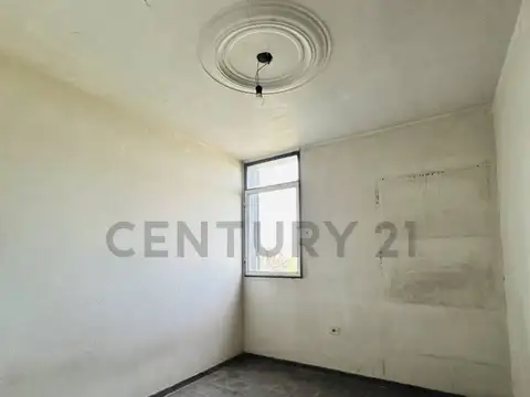 Departamento 5 ambientes con 2 baños