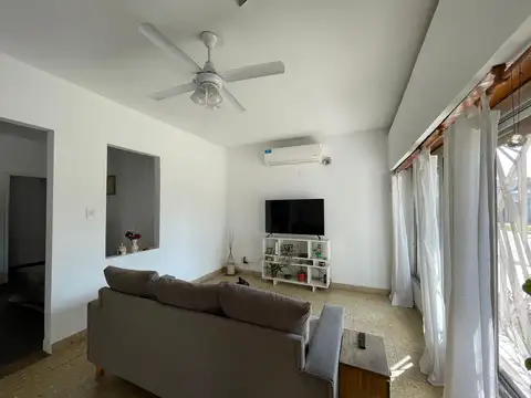 CASA 3 AMB EN VENTA QUILMES OESTE