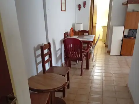 Esteban Merlo 4500, Piso 1