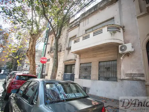 Depto Tipo Casa en Venta 70 años
