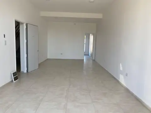 Local en alquiler Lisandro Olmos