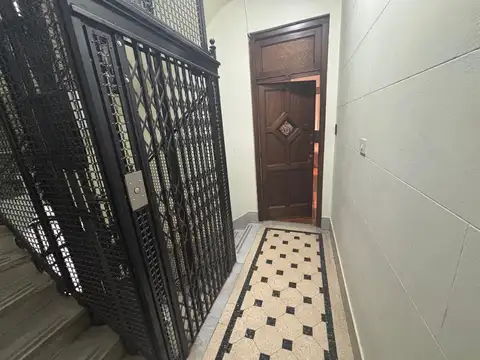 Departamento en Alquiler en Microcentro, $ 870.000