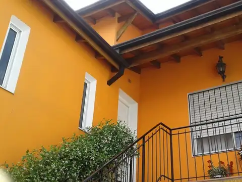 PH al frente 3 amb con posibilidad a 4  Muy BUENO   ACEPTA PERMUTA