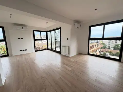 Departamento en Venta con 2 cocheras