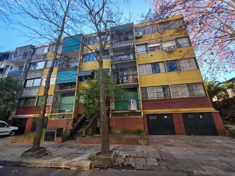 Departamento de 2 Ambientes en Venta Ciudad Jardín Luminoso con Balcón F: 11164