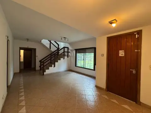 Casa en Alquiler de 3 dormitorios