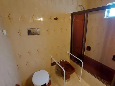 Depto Tipo Casa 4 ambientes con 1 baño