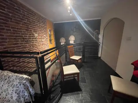 Depto Tipo Casa en Venta de 4 ambientes