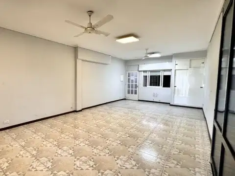 Oficina en Venta 40 años