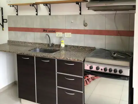 Departamento en Alquiler en Caseros, $ 520.000