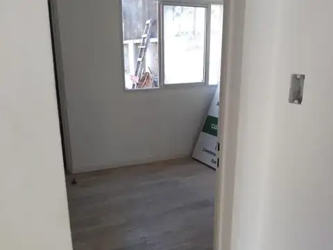 Depto Tipo Casa en Venta con 2 cocheras